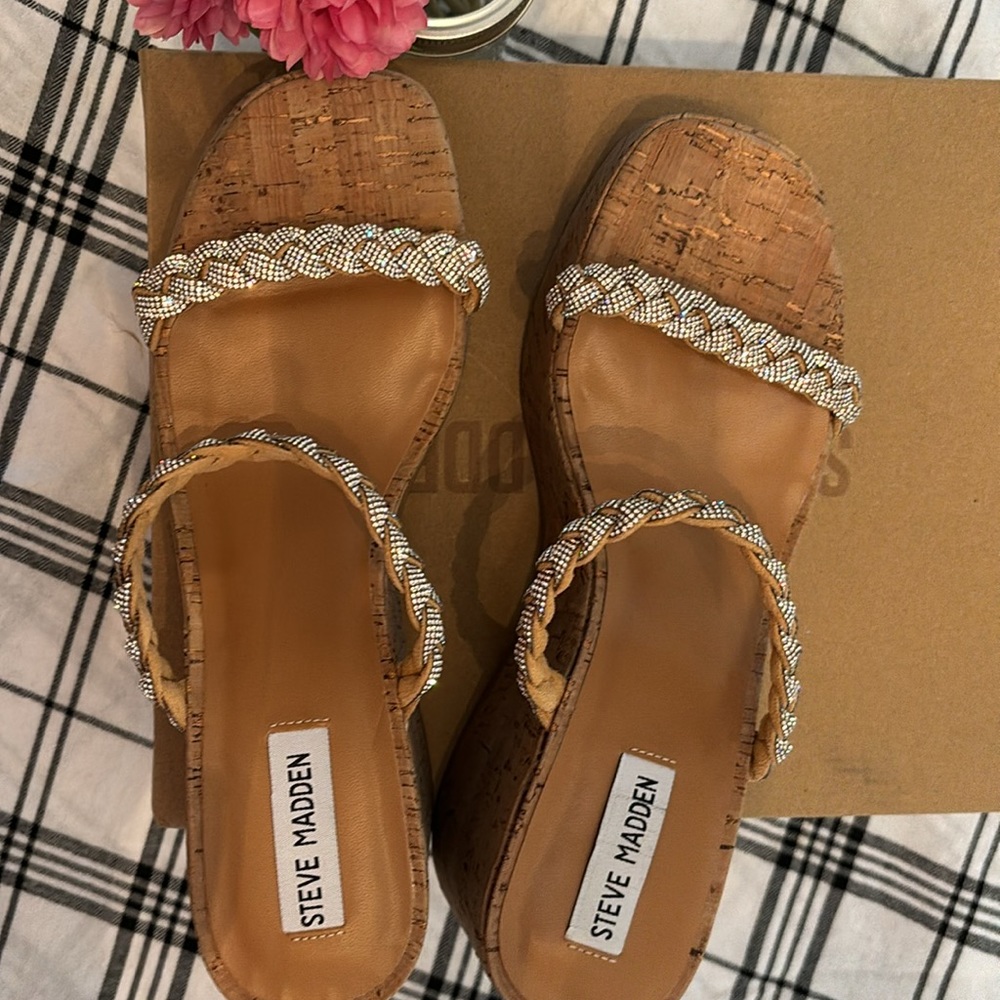 Steve Madden Wedge - Picture 5 of 6